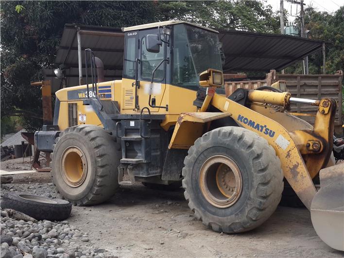 Cargadoras  Komatsu WA 380-5 (Esmeraldas)