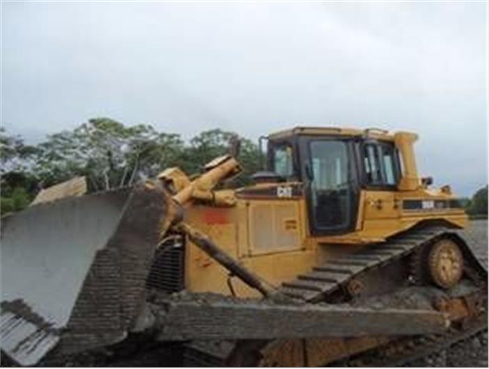 Tractores de Oruga Caterpillar D6R LGP III (Quito)