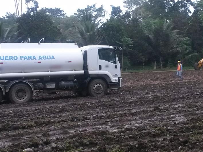 Tanqueros  Chevrolet FVZ de 4000 GLS (Quito)