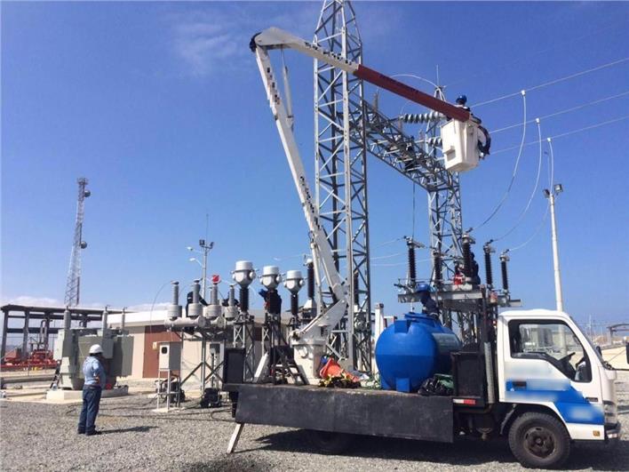 Elevadores personales Hyundai HD 72 (Guayaquil)