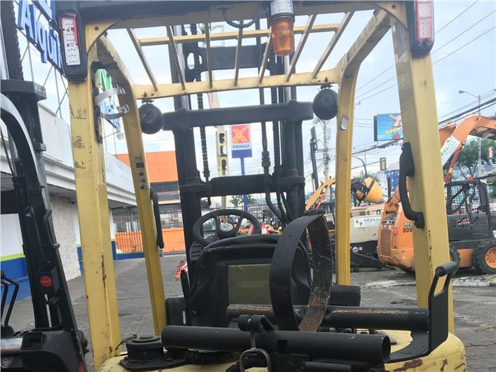 Montacargas Hyster H2.5 (2.5 toneladas) (Guayaquil)