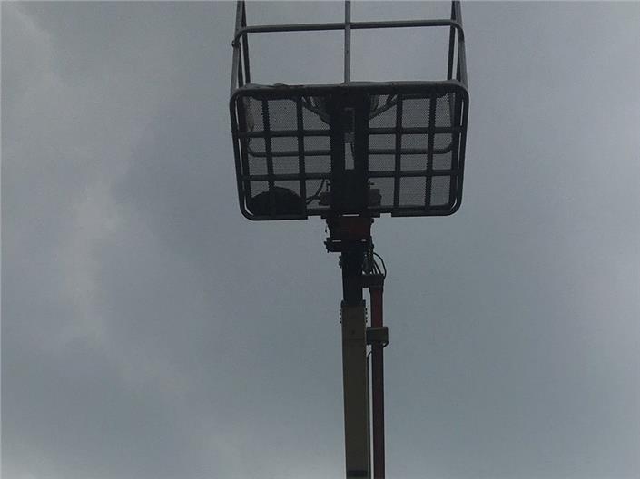 Elevadores personales Genie TMZ  (Guayaquil)