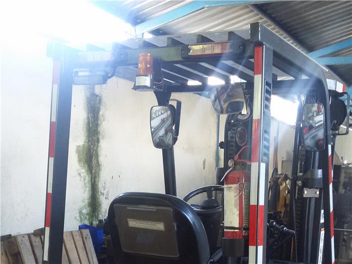 Montacargas Caterpillar DP30 (3 toneladas) (Quito)