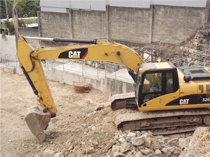 Excavadoras Caterpillar 320DL (Guayaquil)