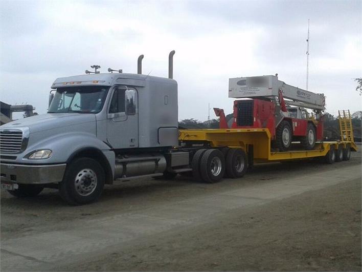 Remolques cama baja Mack  3 ejes (50 toneladas) (Guayaquil)