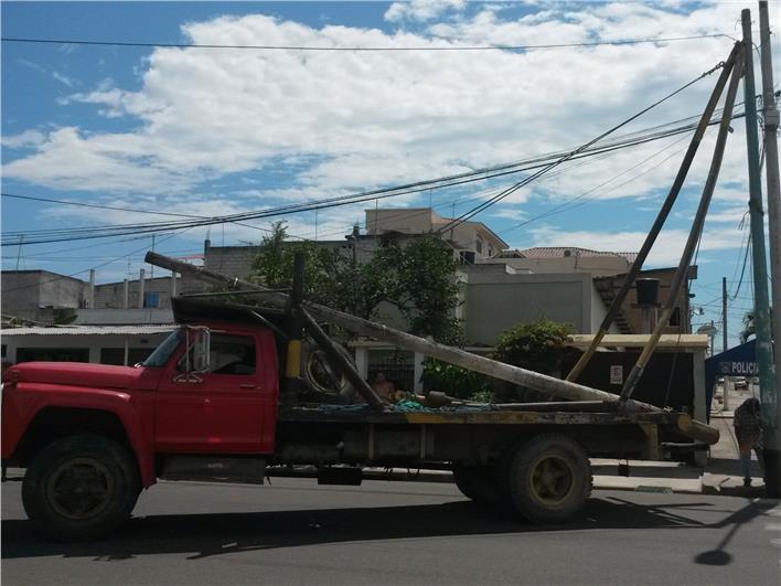 Grúas Móviles Ford ford (Machala)