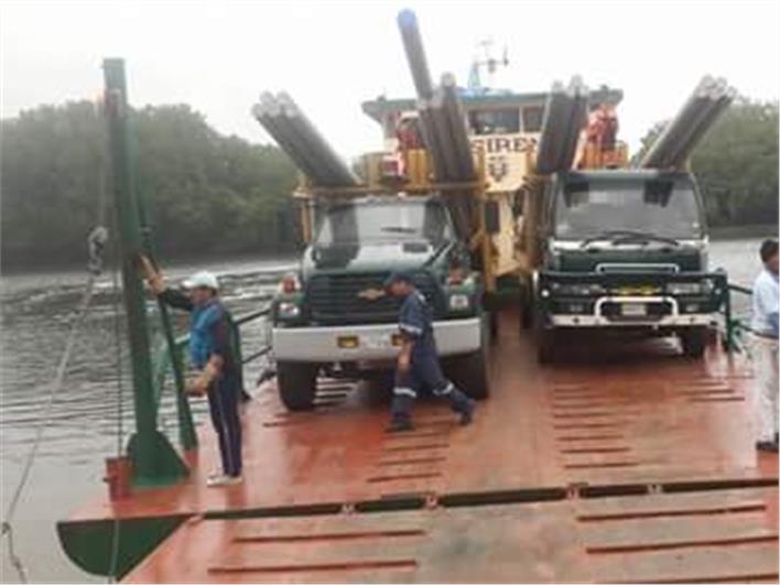 Grúas Móviles Chevrolet 32 metros (Machala)