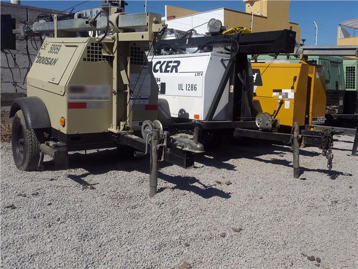 Torres de Iluminación Doosan LSC (Quito)