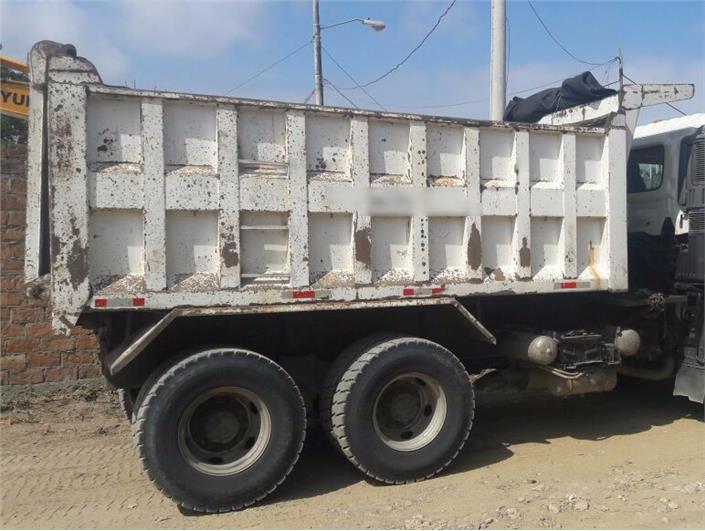 Volquetas Hino GH (Manta)