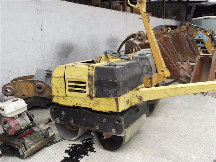 Rodillos doble tambor manual Wacker Neuson DD 110 (Guayaquil)
