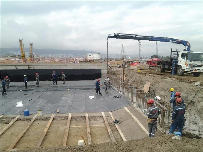 Grúas Móviles Hino PM (8 toneladas) (Quito)