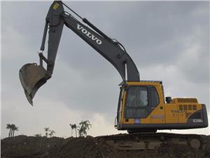 Excavadoras Volvo 210 (Guayaquil)