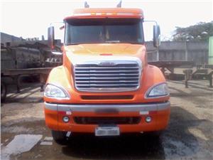 Cabezales Freightliner CL120 (Guayaquil)