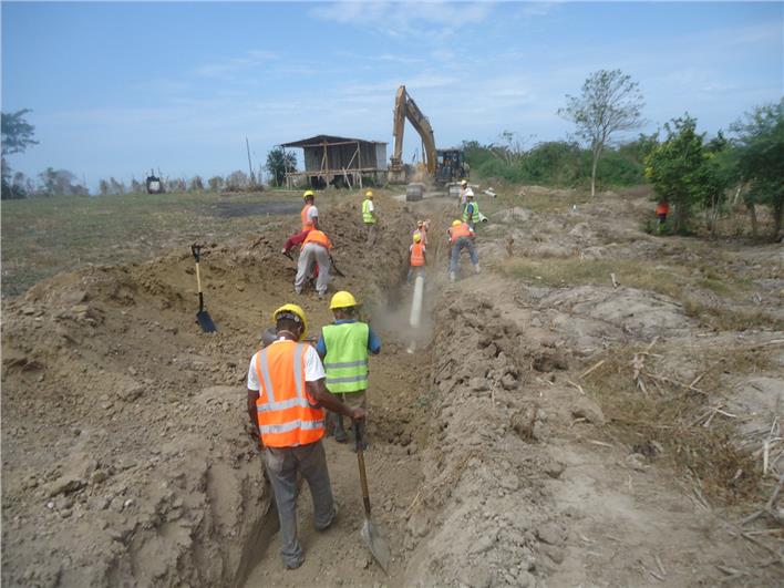 Excavadoras Caterpillar 320 CL (Guayaquil)