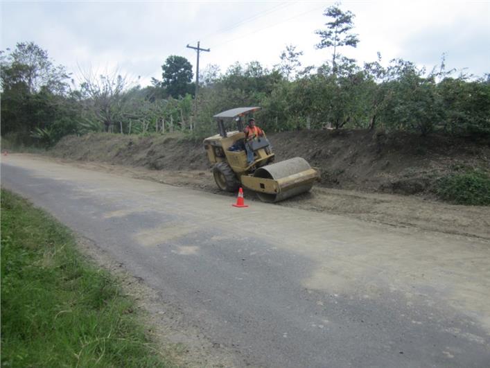 Compactadores Caterpillar CS323C (Guayaquil)