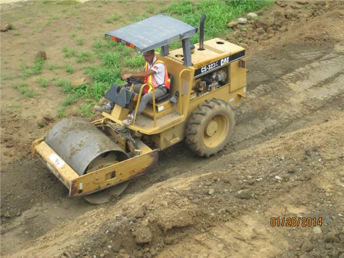 Compactadores Caterpillar CS323C (Guayaquil)