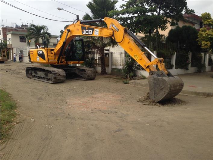 Excavadoras JCB JS200 173 Hp 20 Toneladas (Portoviejo)