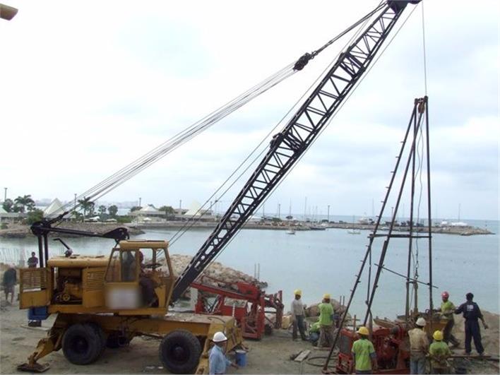 Grúas Móviles Terex Richier (10 toneladas) (Guayaquil)