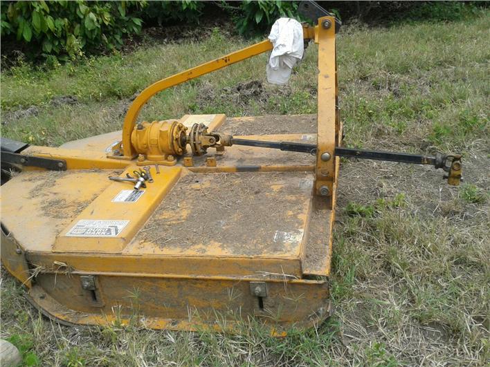 Tractores Agrícolas Ford 8020 (Cerecita)