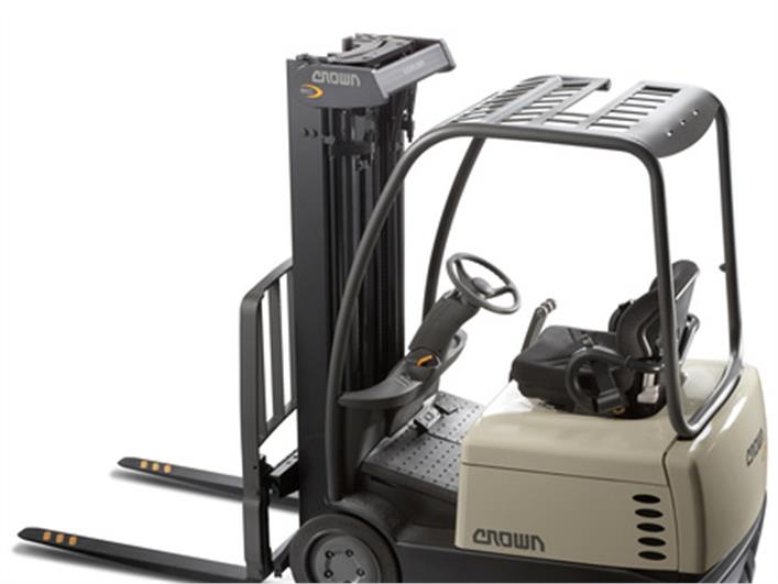 Montacargas Caterpillar GP15k (Guayaquil)