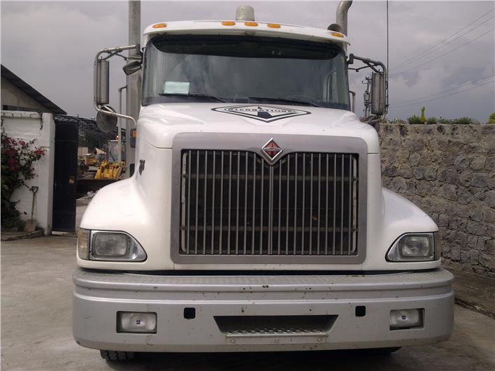 Cabezales International 9200I 6X4 (Quito)