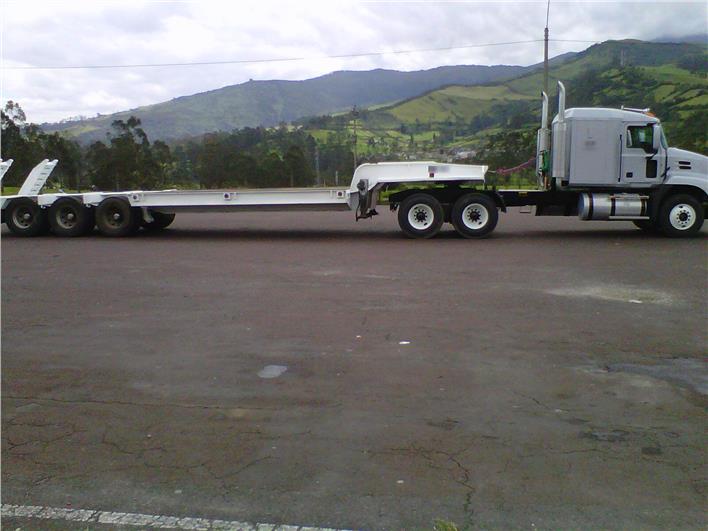 Cabezales Mack CXU813E (Quito)