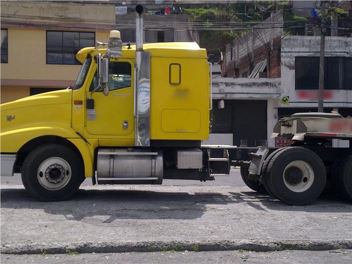 Cabezales Hino 9200I 6X4 (Quito)