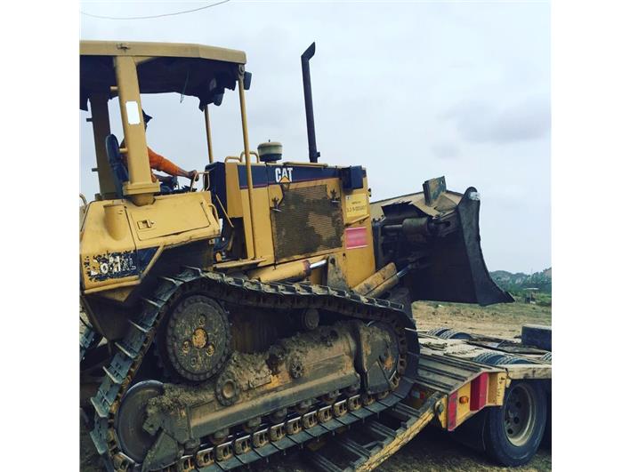 Tractores de Oruga Caterpillar D6M XL (Guayaquil)