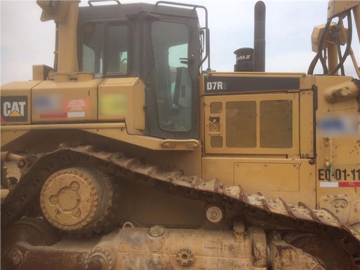Tractores de Oruga Caterpillar D7 (Guayaquil)