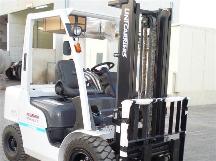 Montacargas unicarriers 2,5 ton (Quito)