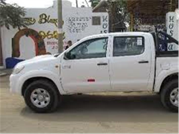 Camionetas 4x4 Toyota camioneta toyota 4x4 (Quito)