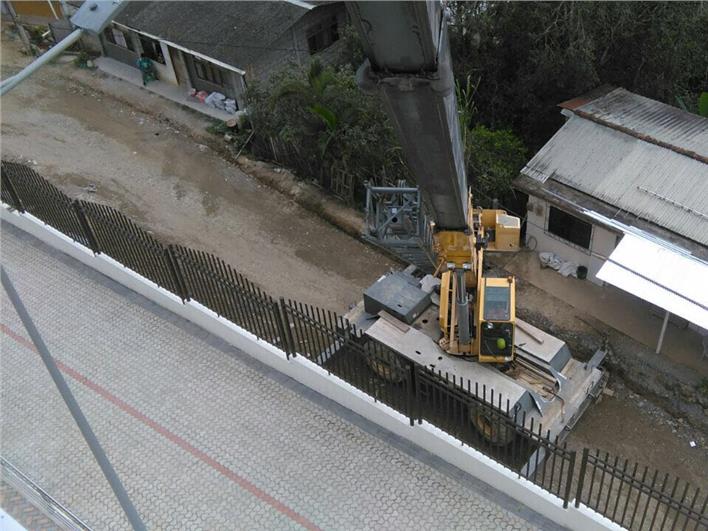 Grúas Móviles Grove 50 toneladas, 32 mts boom + plumin ( joystick ) (Guayaquil)