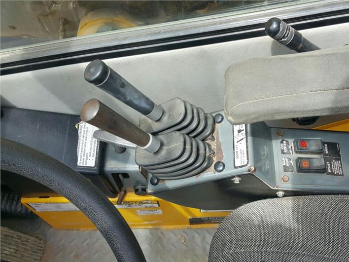 Grúas Móviles Grove 50 toneladas, 32 mts boom + plumin ( joystick ) (Guayaquil)