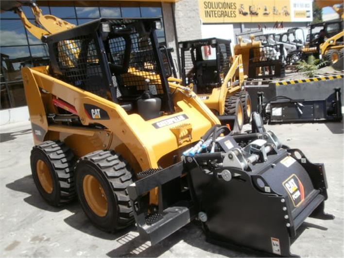 Accesorios - Fresadoras Caterpillar para minicargadora (Coca)