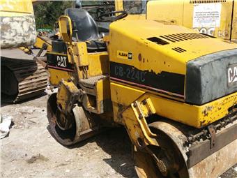 Compactadores Caterpillar CB224 (Quito)