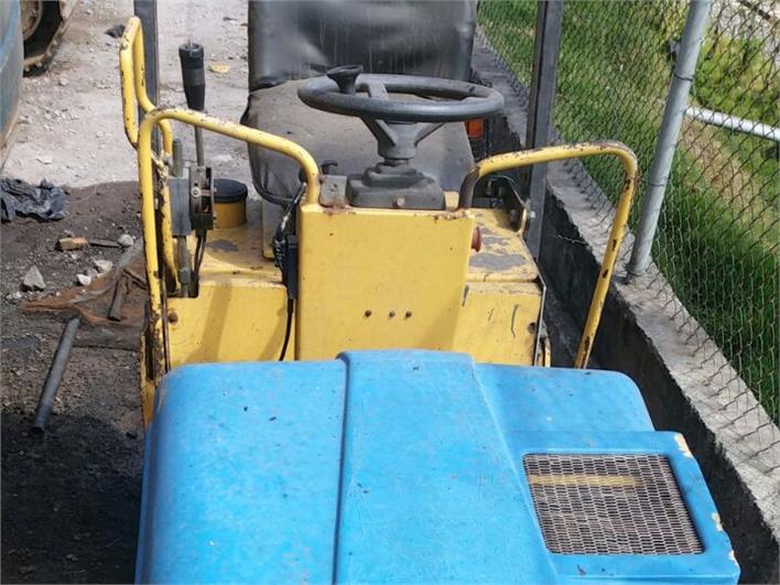 Compactadores Bitelli 118 (Quito)