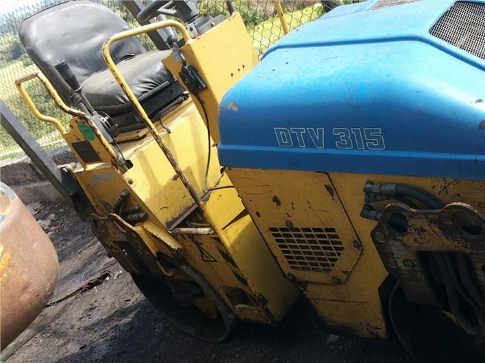 Compactadores Bitelli 118 (Quito)