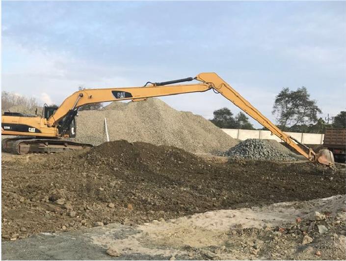Excavadoras Caterpillar 329 Brazo Largo (Portoviejo)