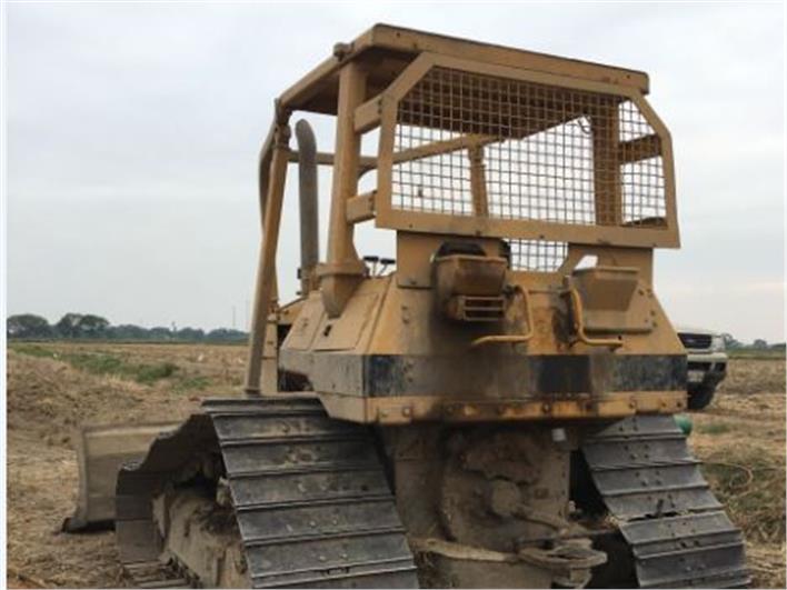 Tractores de Oruga Caterpillar D4 (Guayaquil)