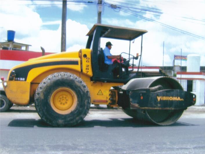 Compactadores JCB M132 (12 Tns) (Samborondón)