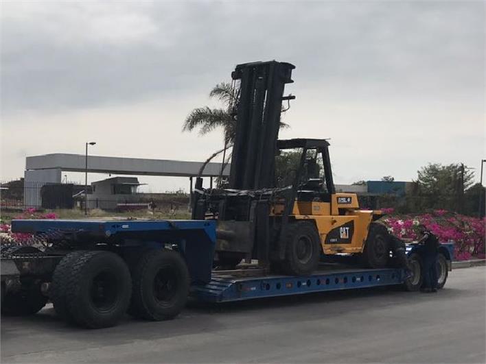Montacargas Caterpillar V300 B (15 Toneladas) (Guayaquil)