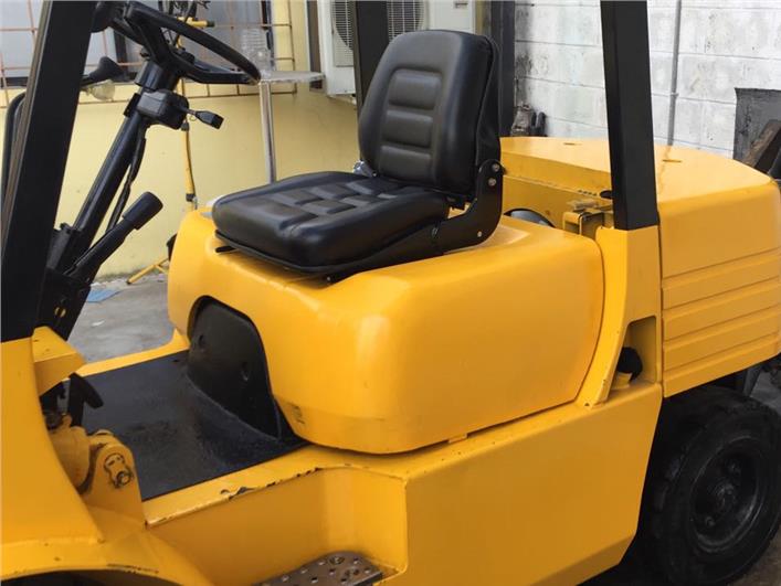 Montacargas Caterpillar DP30 (3 toneladas) (Guayaquil)