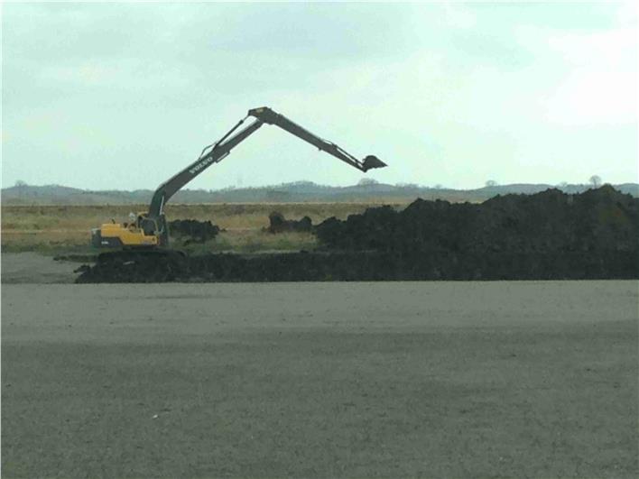 Excavadoras Volvo Volvo 220DLR (Guayaquil)