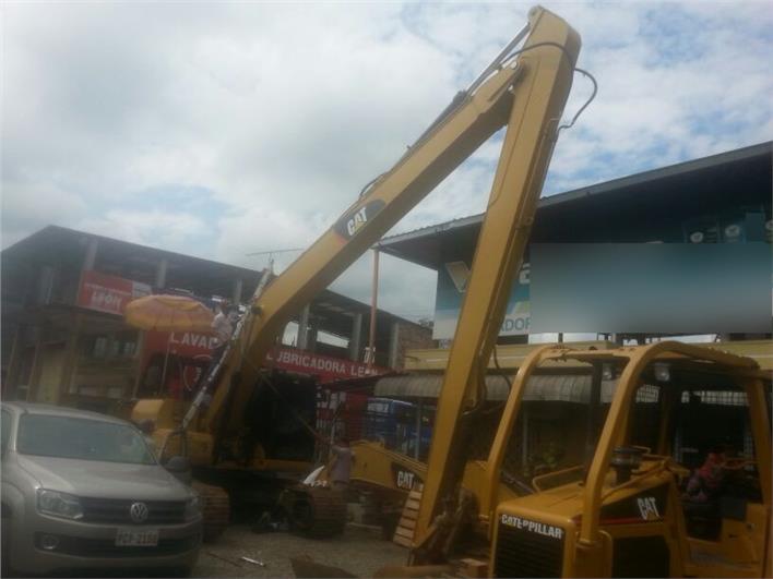 Excavadoras Caterpillar 320 DL Brazo Largo (La Troncal)