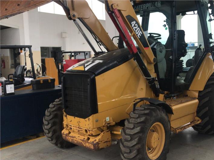 Retroexcavadoras Caterpillar 420E (Guayaquil)