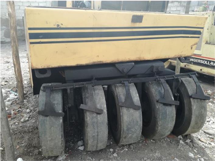 Rodillo Neumático Bros SP 3000 (Riobamba)