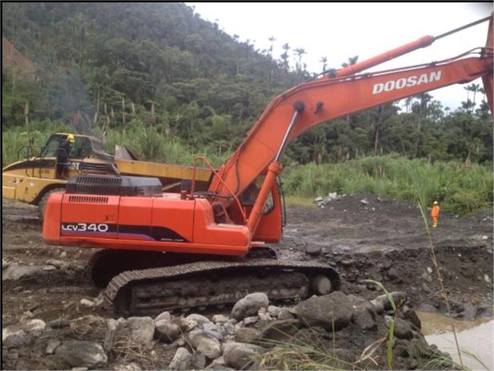 Excavadoras Doosan S340LC-V (Quito)