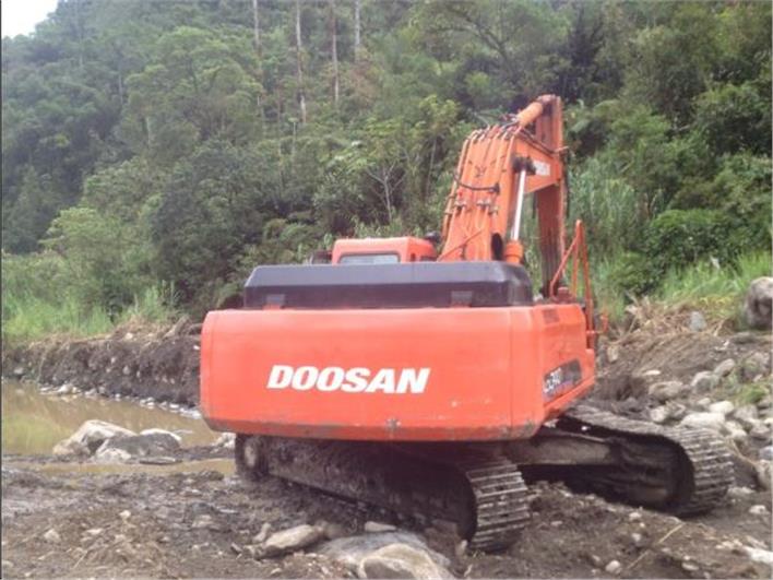 Excavadoras Doosan S340LC-V (Quito)