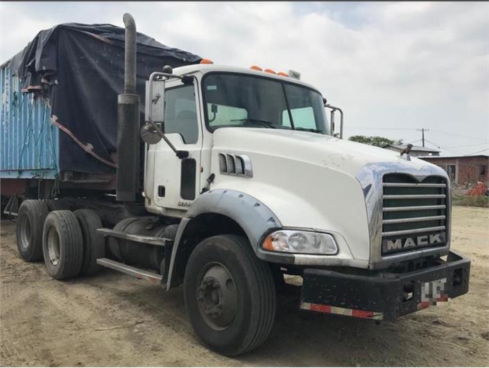 Cabezales Mack GU813E (Guayaquil)