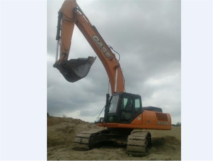 Excavadoras CASE CX350B (Loja)